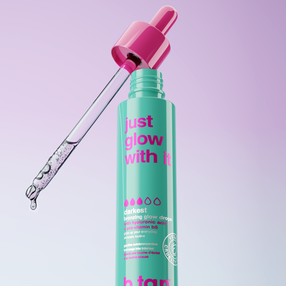 3d rendering of self-tan product on a light blue and lilac background
